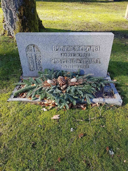 Grave number: 01  3058