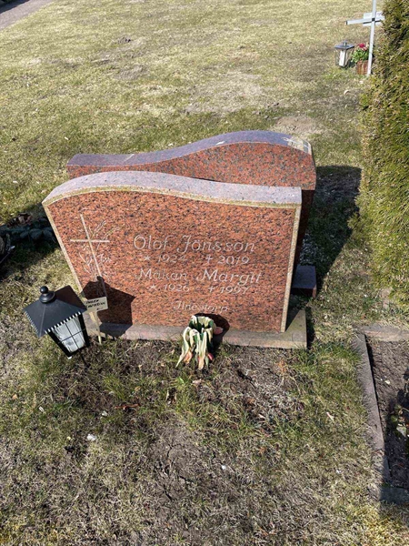 Grave number: VV E    91