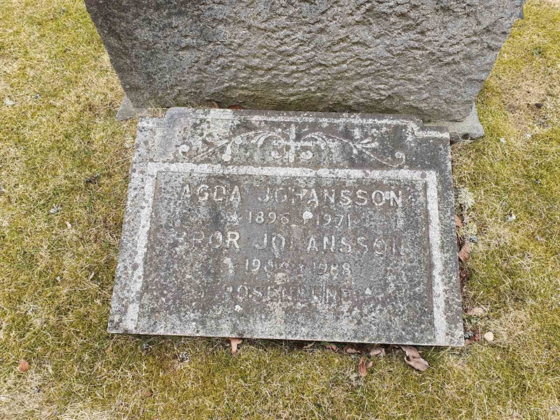 Grave number: HA NYA    40-41
