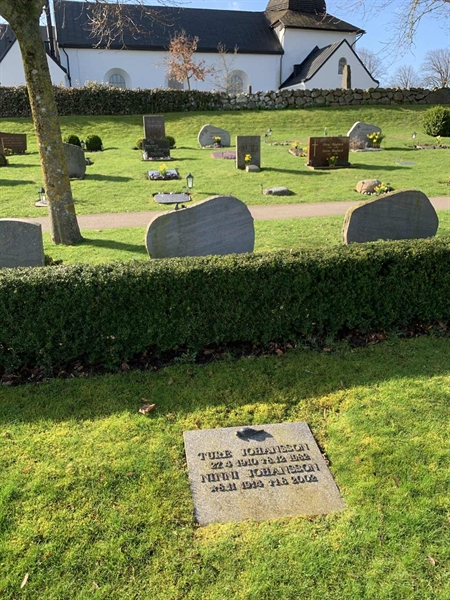 Grave number: SÖ L   231, 232