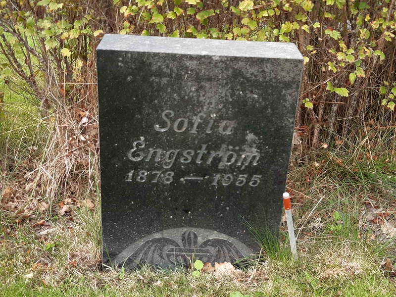 Grave number: NO 25   963