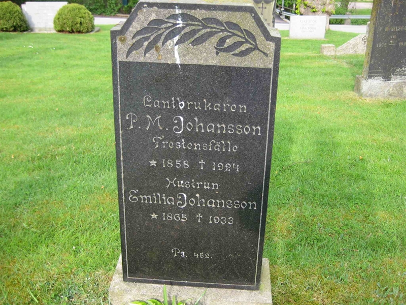 Grave number: ÖKK 1    72, 73