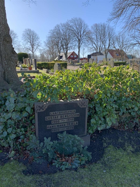 Grave number: SÖ F    88, 89