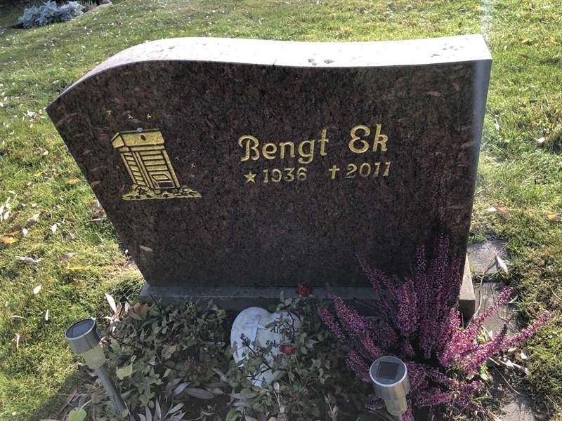 Grave number: KUNG  3854