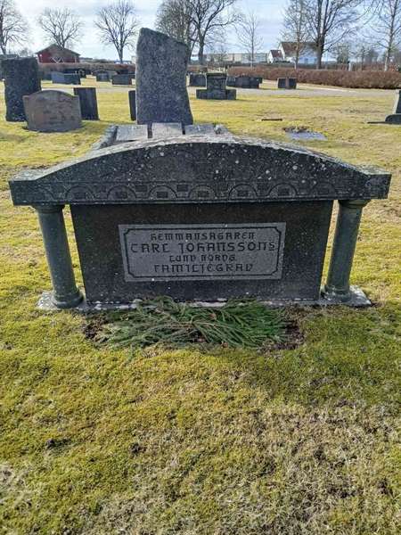 Gravnummer: 2 8  165, 166, 167, 168