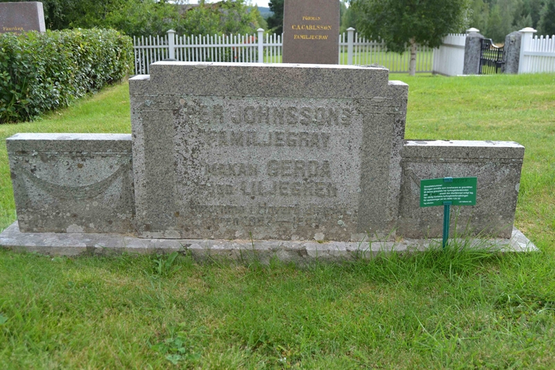Grave number: 11 1   127-129