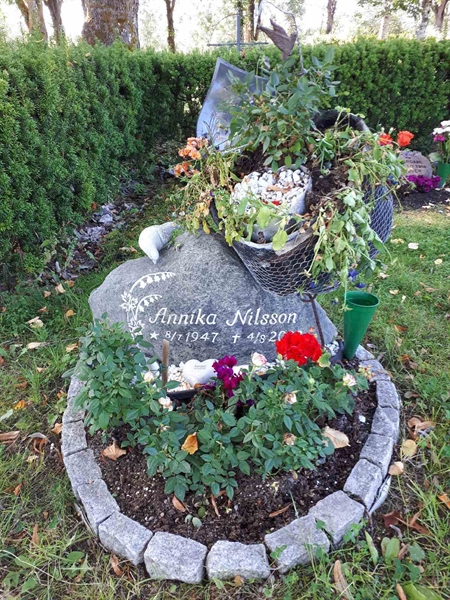 Hautatunnus: GK U 4   637