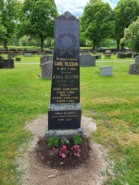 Grave number: kö 01 07    13-14