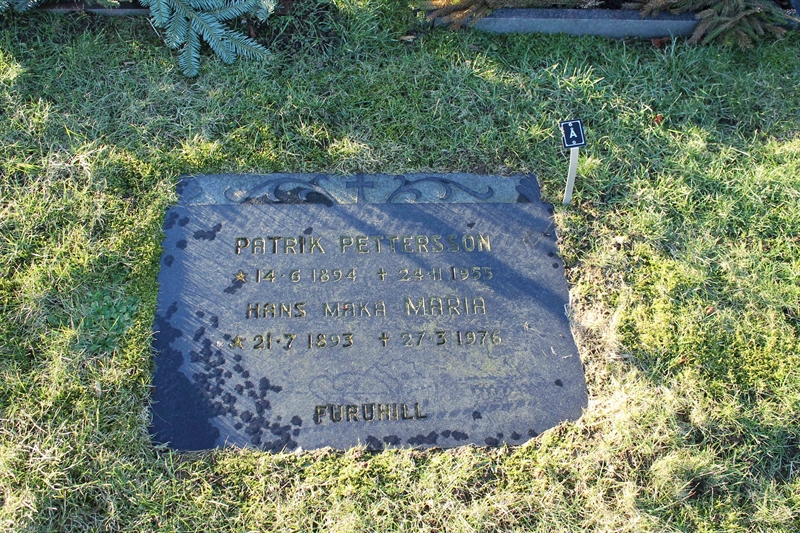 Grave number: ÖKK 5    72, 73