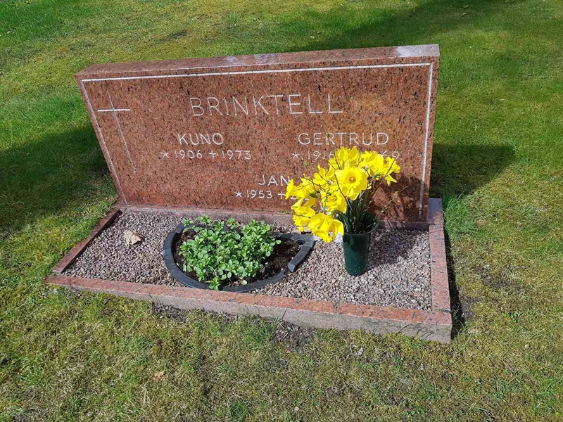 Grave number: 01  3175