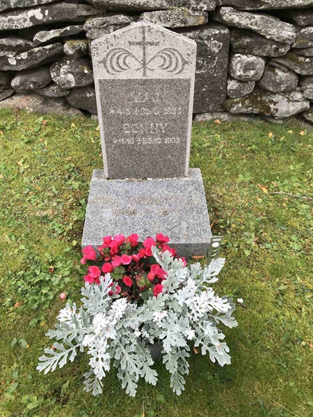 Grave number: ÅR A   252