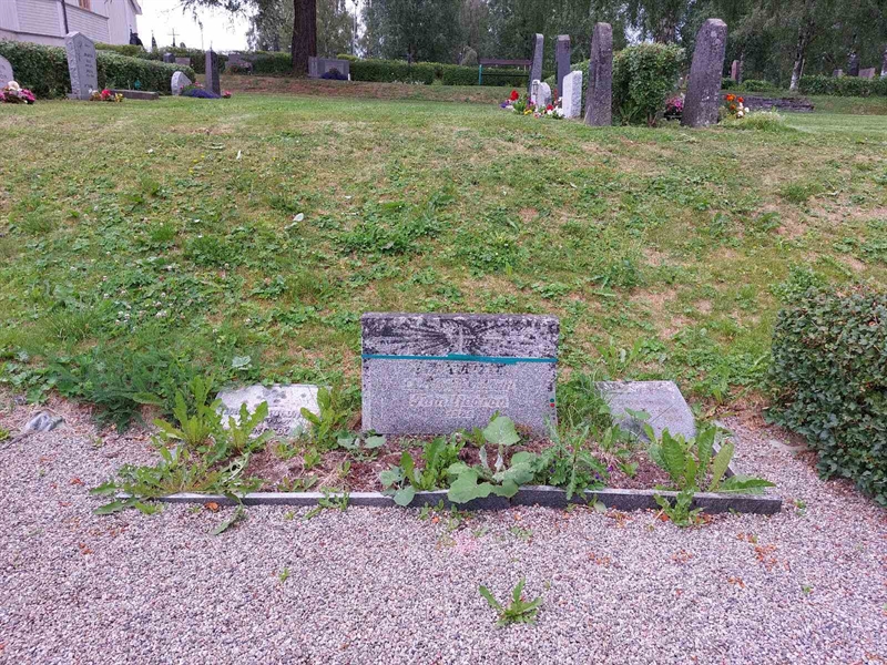 Grave number: FÖ 2    21