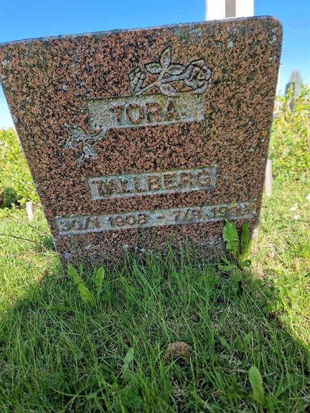 Grave number: 501 14 2742