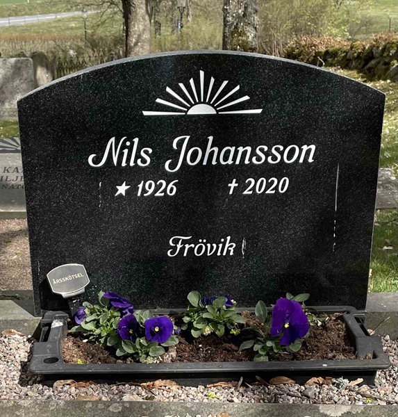 Grave number: JÄ 3   11