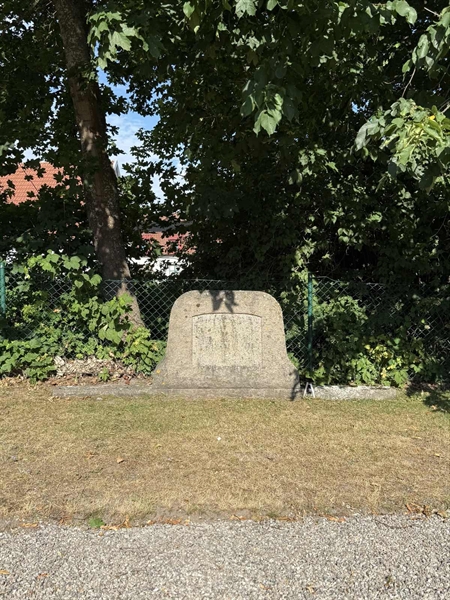 Gravnummer: BR F    61