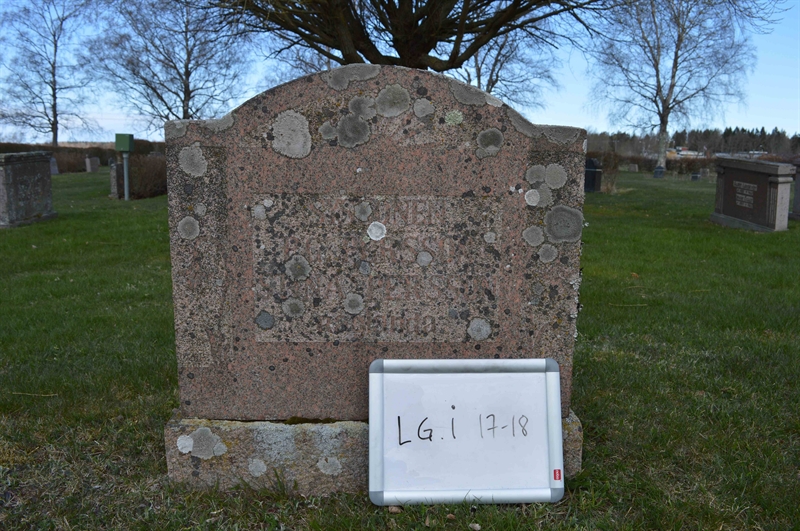 Grave number: LG I    17, 18