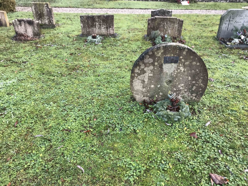 Grave number: L A    67