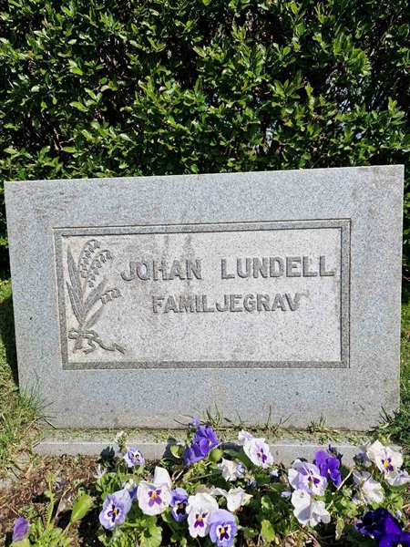 Grave number: 501 29 5534-5535