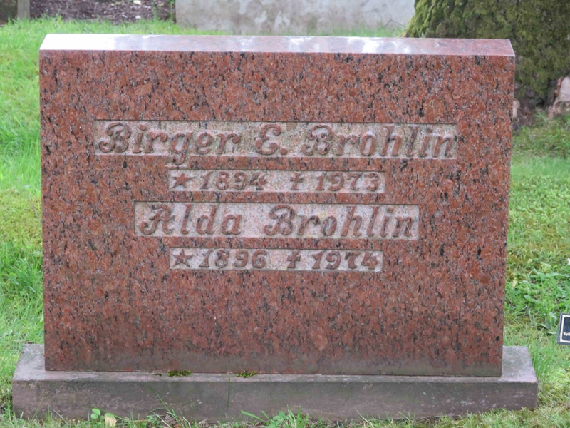 Grave number: HÖB 65    47