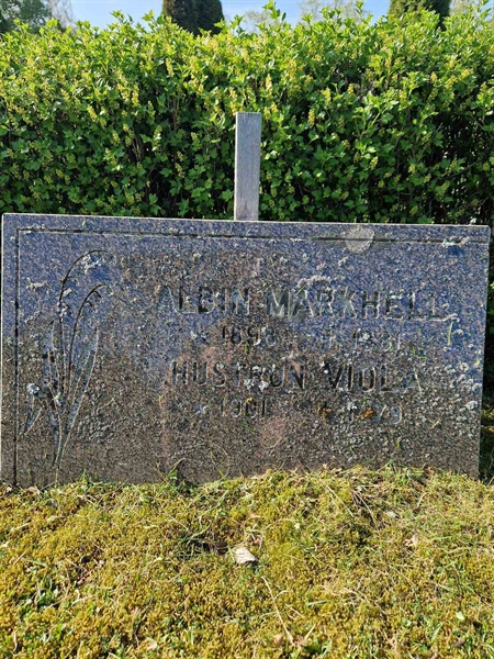 Grave number: 501 24 4862-4863