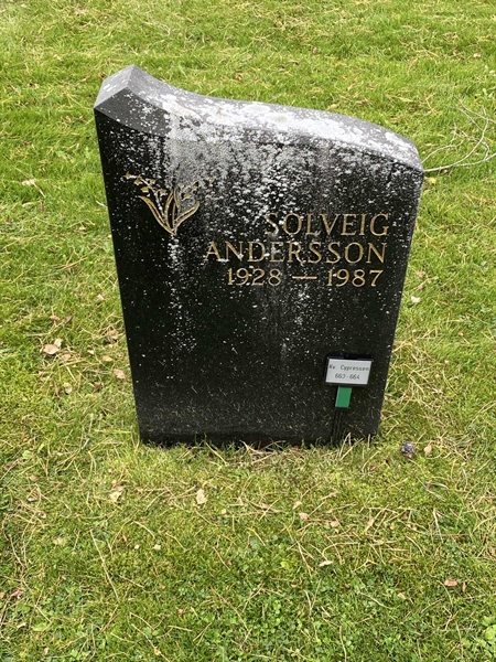 Hautatunnus: 2 C   663-664