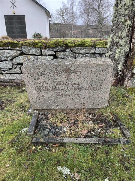 Grave number: Ärt 44 14    11