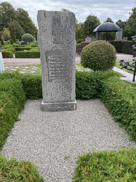 Gravnummer: VK I   107
