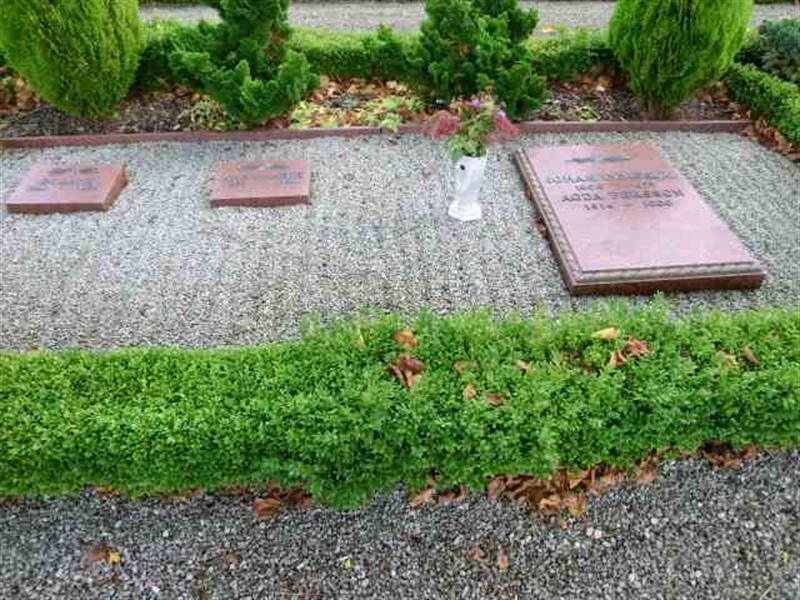 Grave number: ÖK H    028