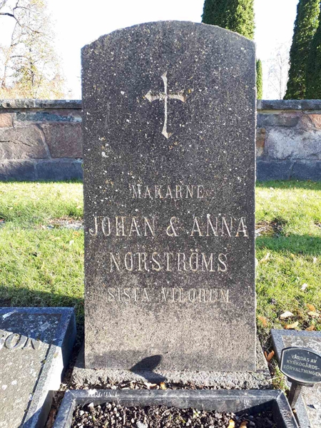 Grave number: GK F 1   397