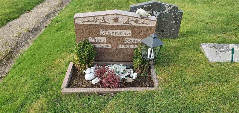 Grave number: GM 005  2344