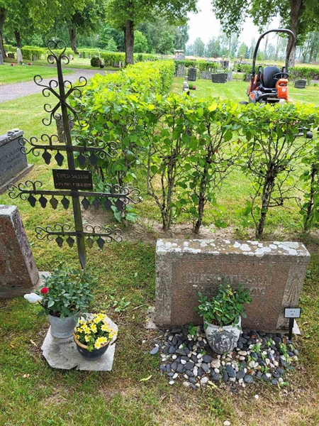 Grave number: Jä 04    86