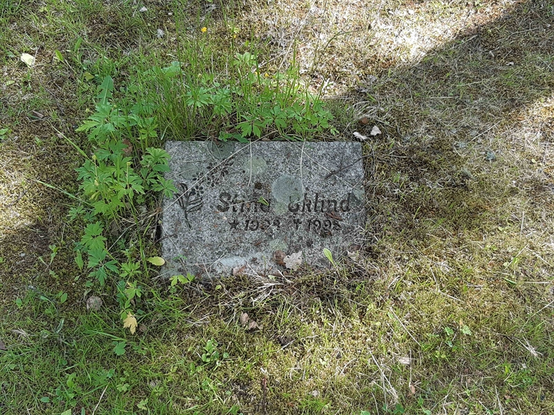 Grave number: KA 15   230