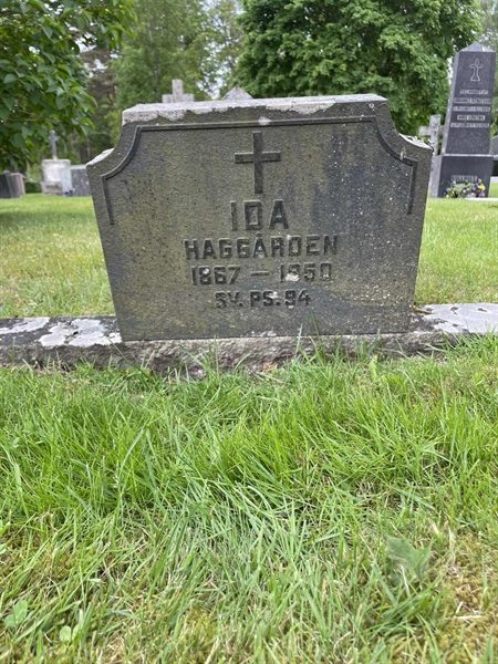 Grave number: 4 H 2