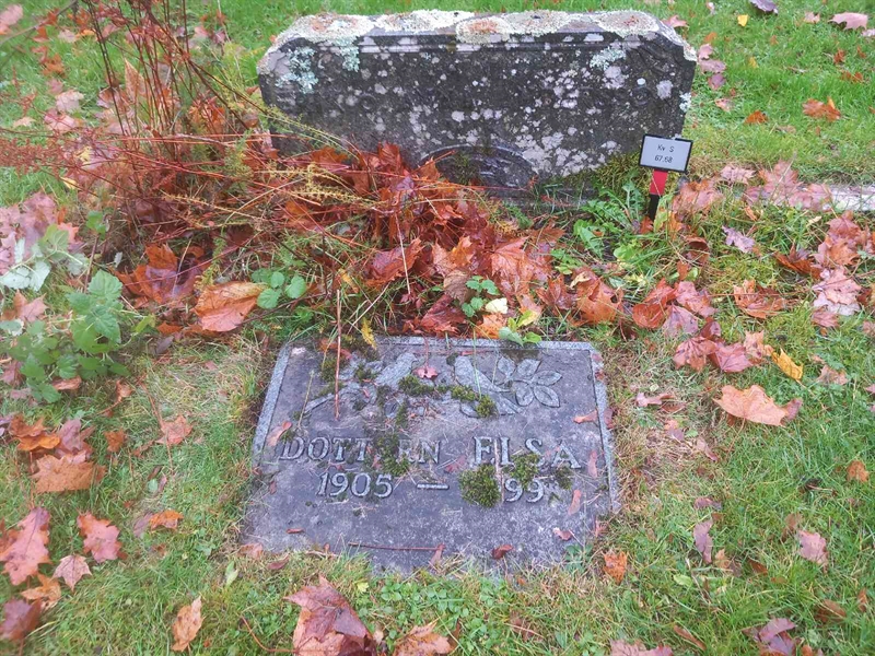 Grave number: M S   67, 68