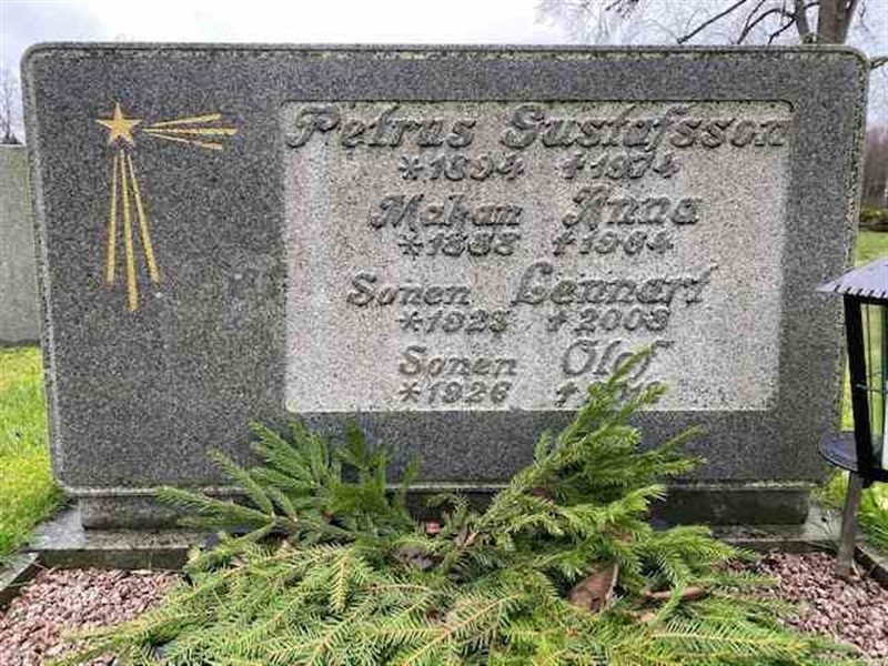 Grave number: 02 C   127-128