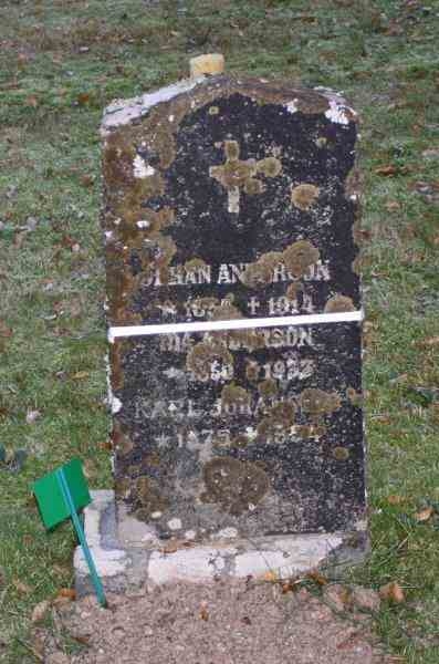 Grave number: 03 B   184-186