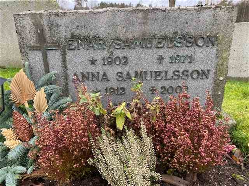 Grave number: 02 C    91-92