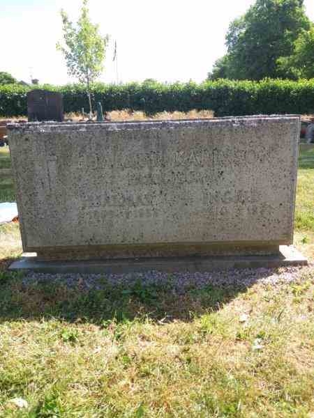 Grave number: 08   183-184