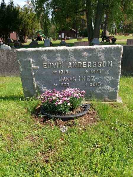 Grave number: 01 A   565-566