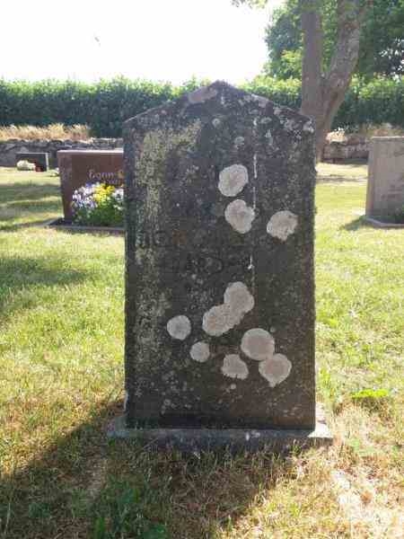 Grave number: 08   165