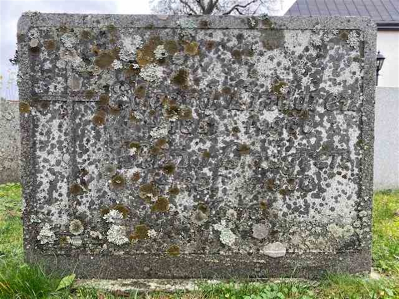 Grave number: 02 C   194-195