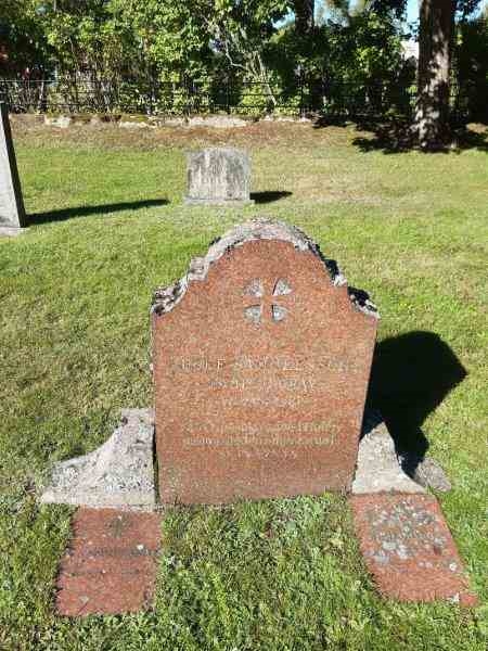 Grave number: 04 A    79-80