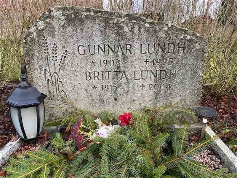 Grave number: 06 B   204-205