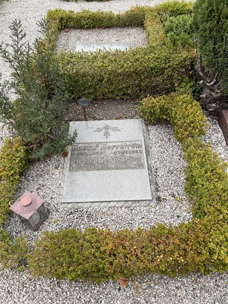 Grave number: VK II:u    24b