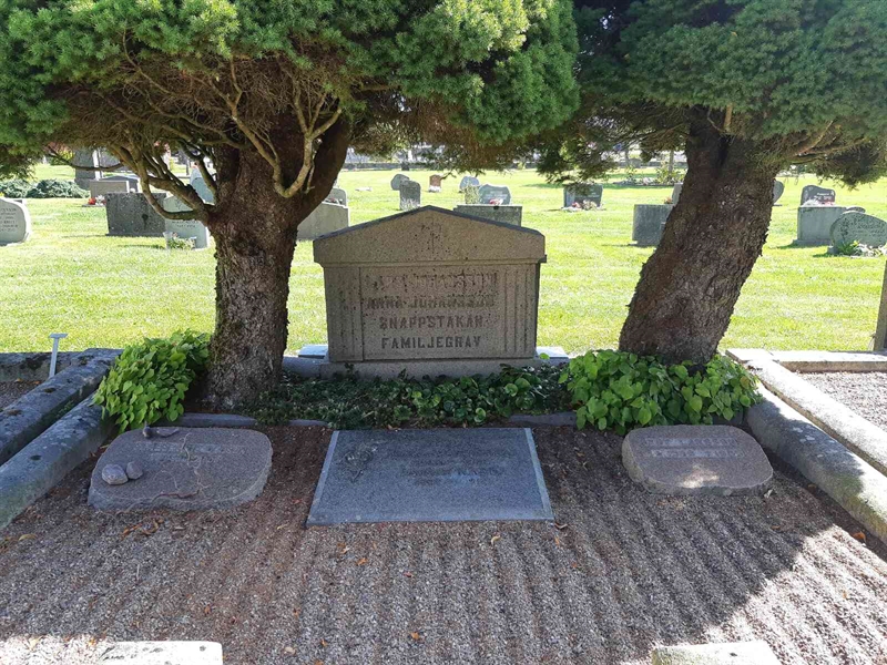 Grave number: Fr 1 141-142