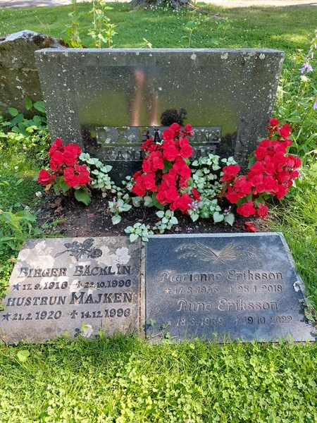 Grave number: 1 C 115
