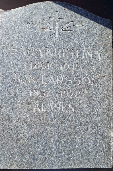 Grave number: LX 9    36