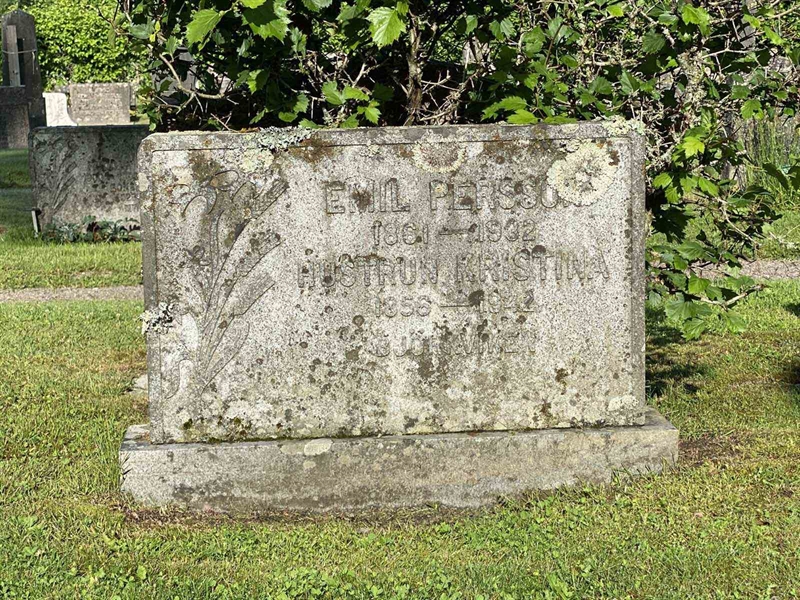 Grave number: 8 1 01     5a-b