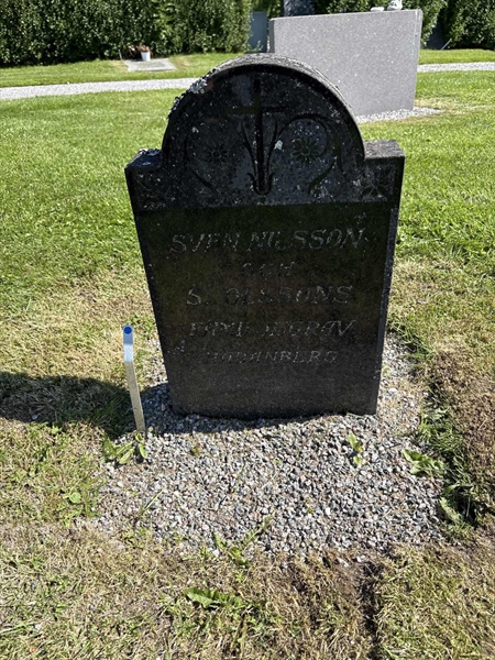 Grave number: 4 G GF    57-58