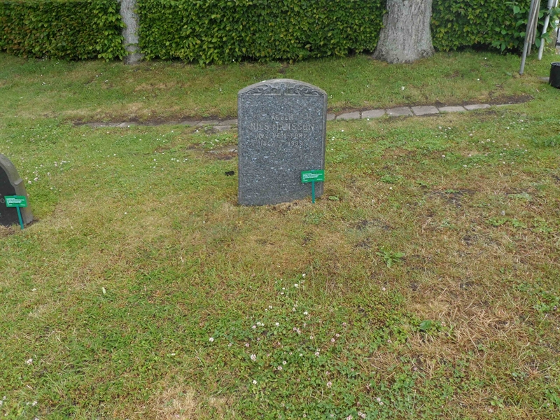Grave number: ÖV H    14